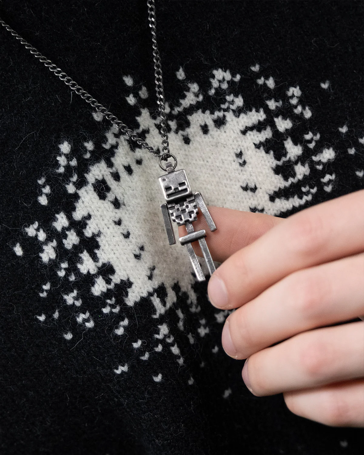 The Skeleton Pendant - Image 4